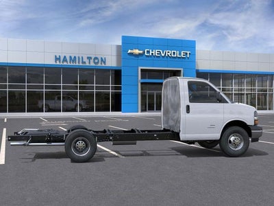 2026 Chevrolet Express Cutaway 3500 1WT RWD