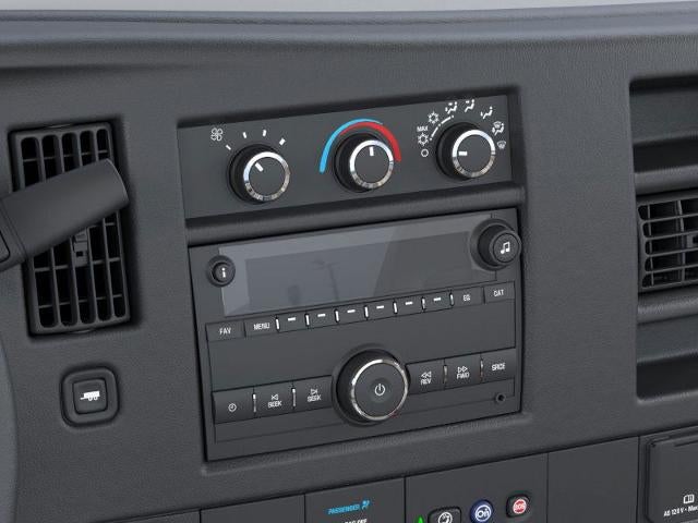 2025 Chevrolet Express Cutaway 3500 1WT RWD