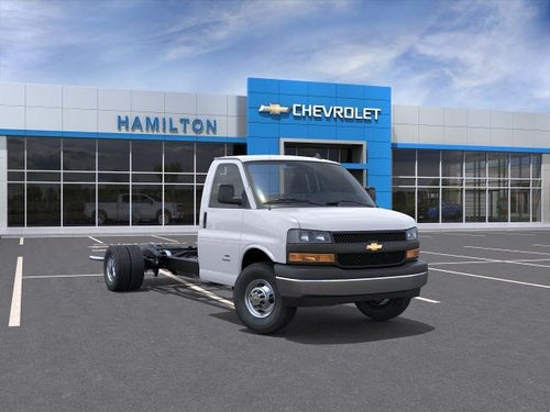 2026 Chevrolet Express Cutaway 3500 1WT RWD