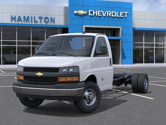 2026 Chevrolet Express Cutaway 3500 1WT RWD