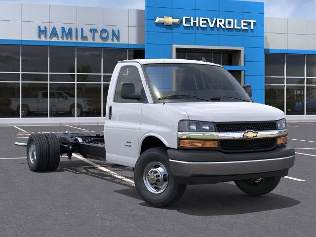 2026 Chevrolet Express Cutaway 4500 2WT RWD