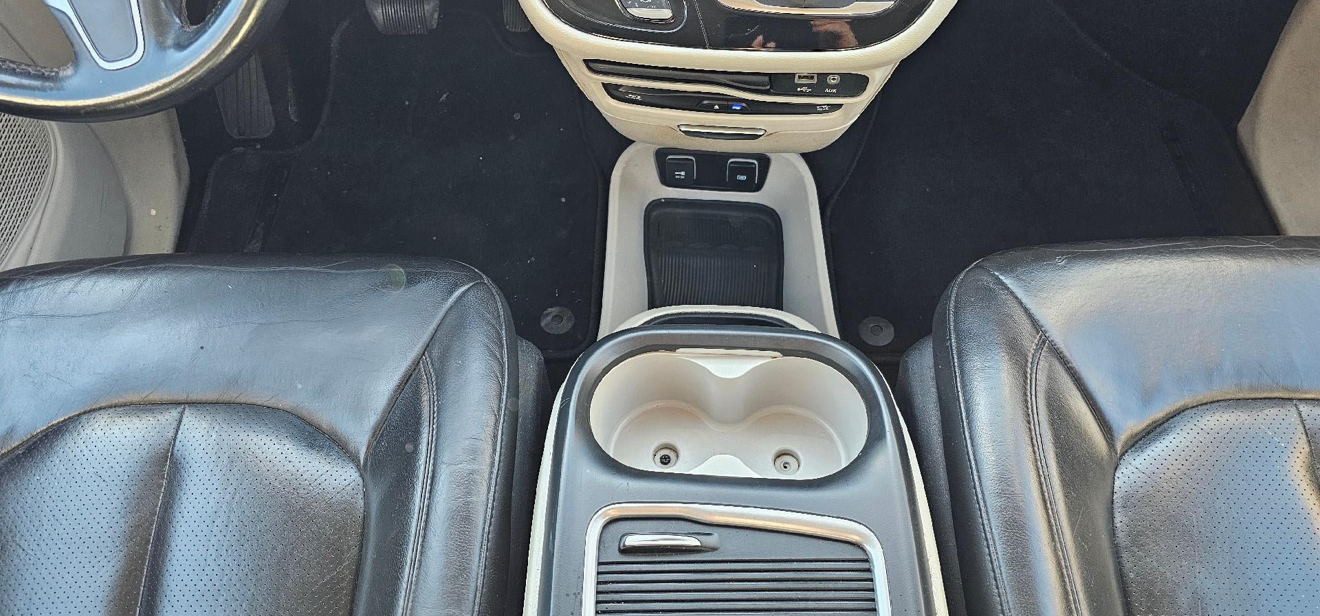 2017 Chrysler Pacifica Touring-L Plus