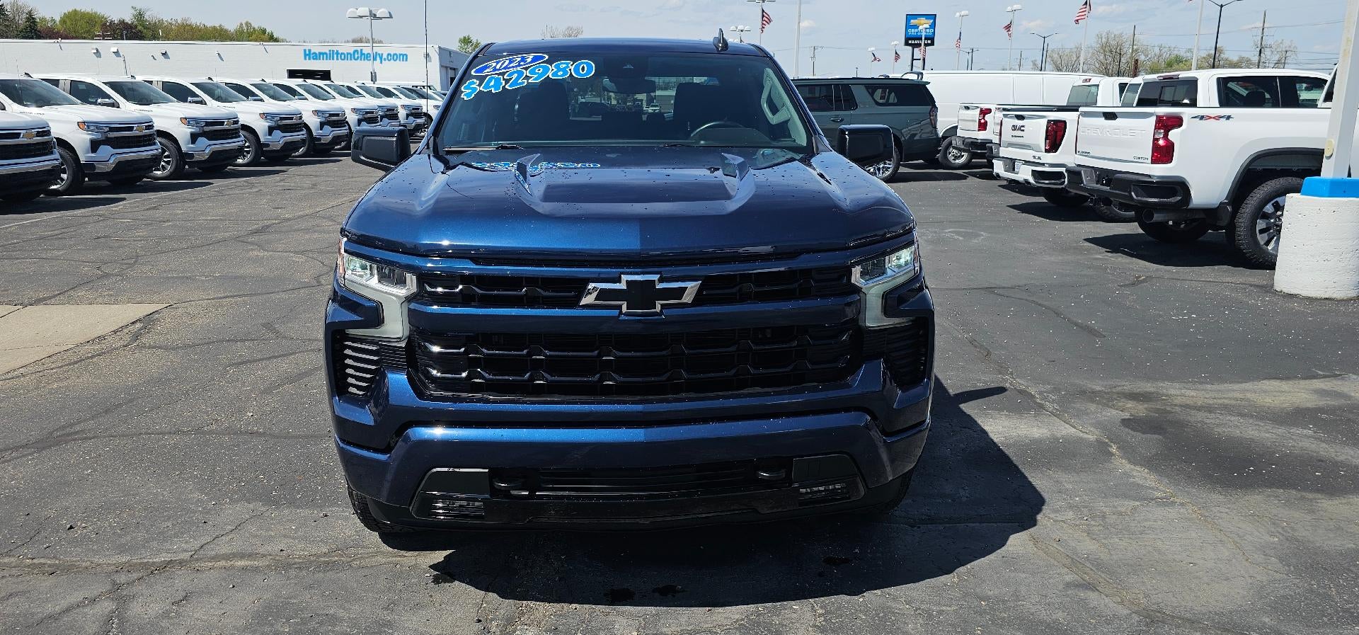 2023 Chevrolet Silverado 1500 RST 4WD