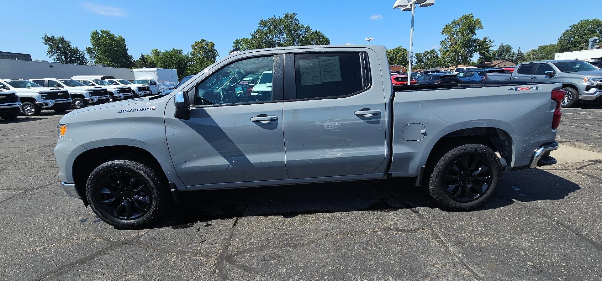 2024 Chevrolet Silverado 1500 LT (2FL) 4WD