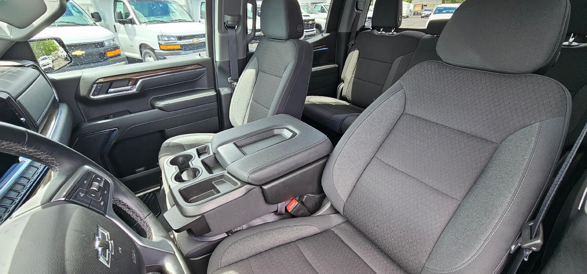 2023 Chevrolet Silverado 1500 RST 4WD