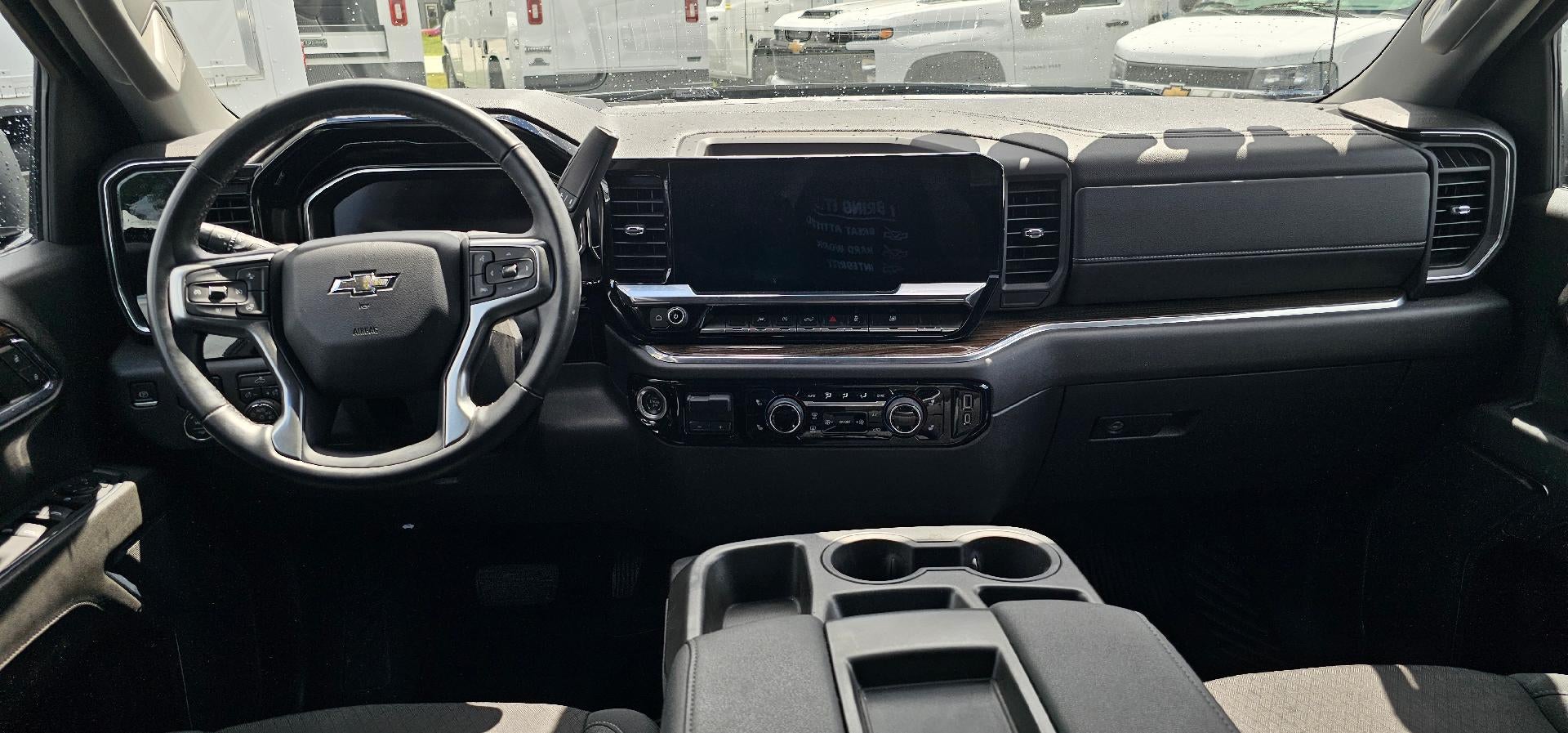 2023 Chevrolet Silverado 1500 RST 4WD