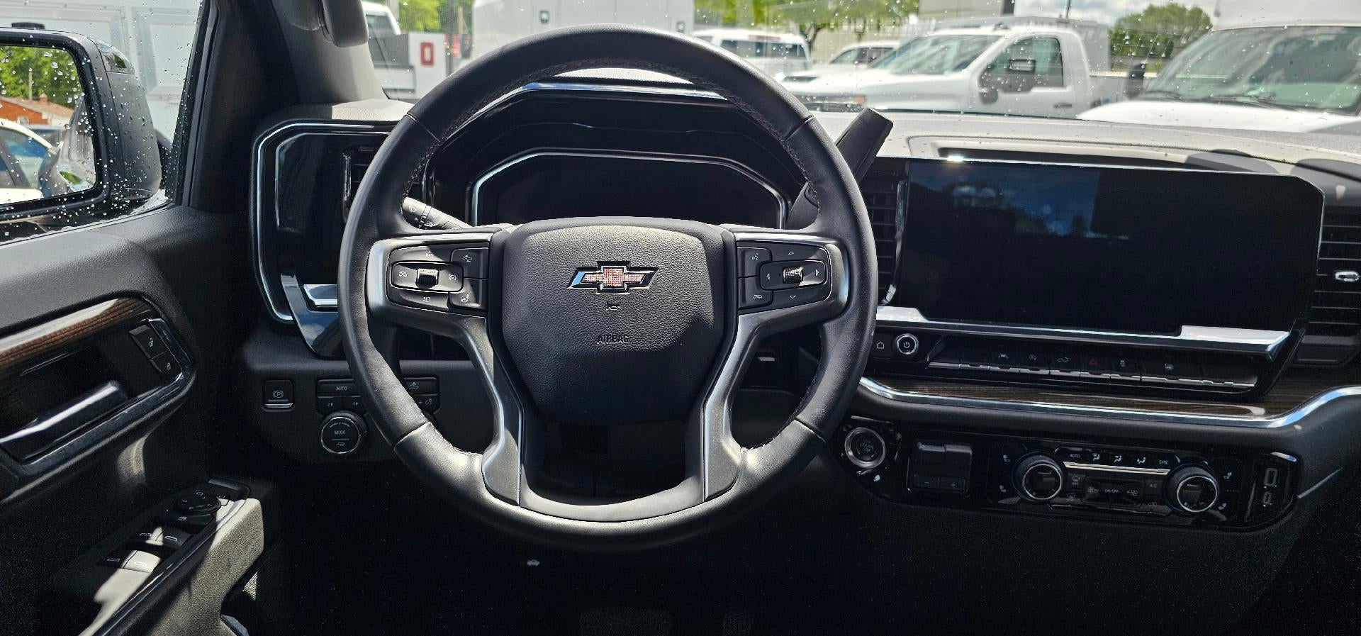 2023 Chevrolet Silverado 1500 RST 4WD