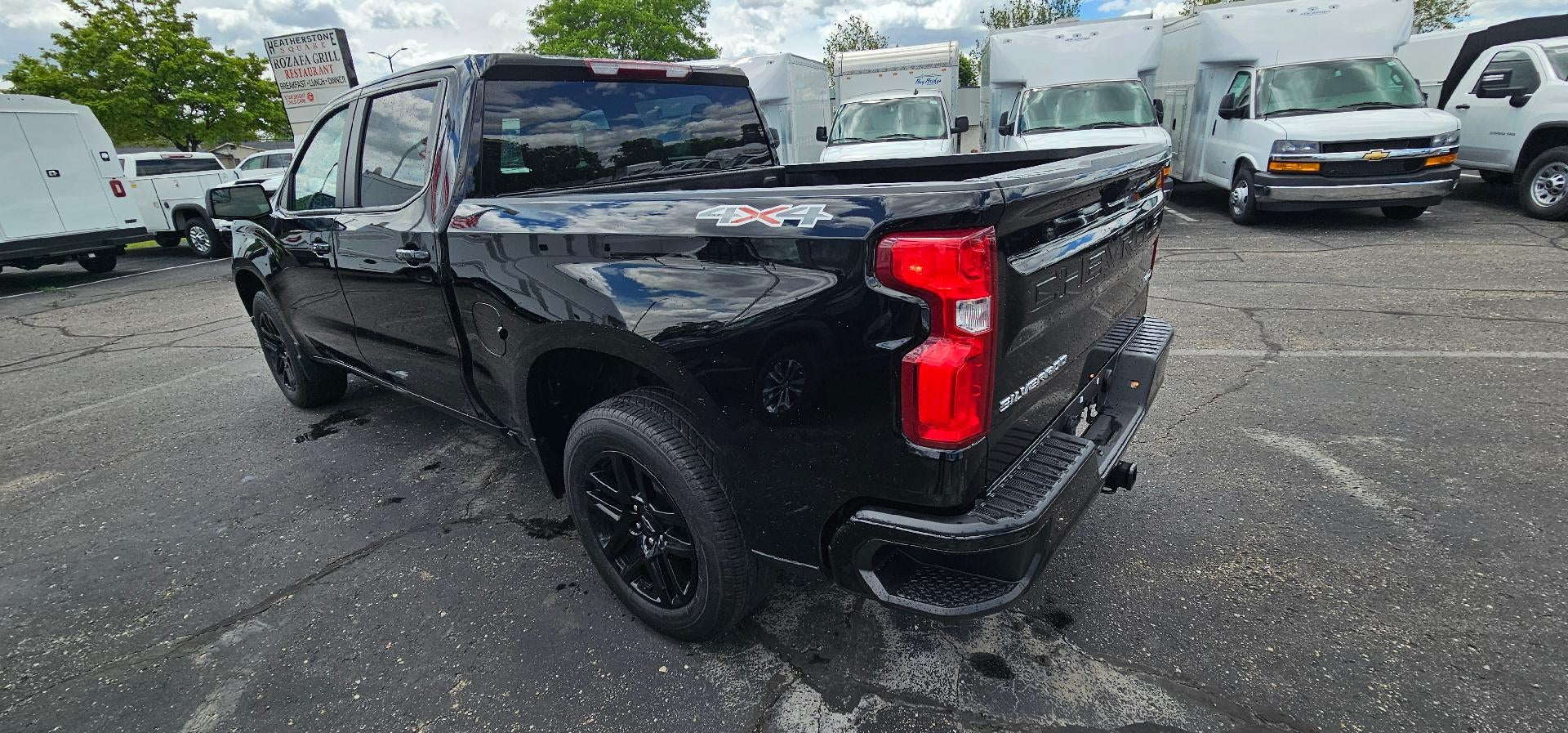 2023 Chevrolet Silverado 1500 RST 4WD