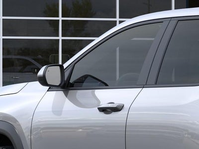 2027 Chevrolet Equinox LT FWD