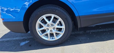 2024 Chevrolet Equinox LS FWD