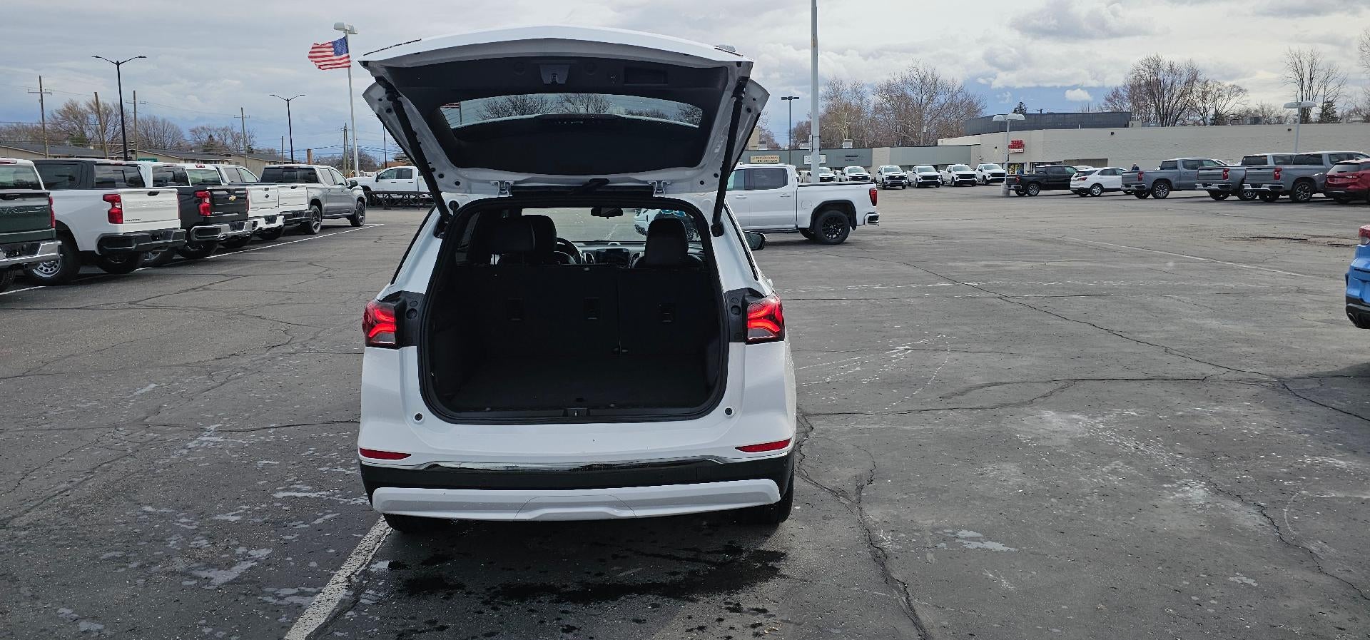 2023 Chevrolet Equinox RS FWD