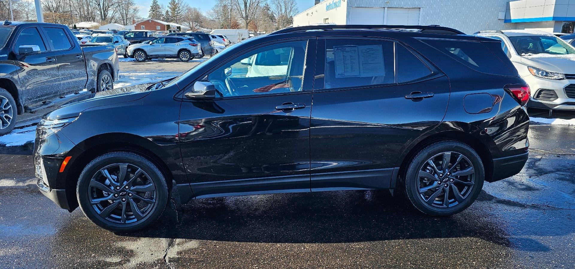 2023 Chevrolet Equinox RS FWD
