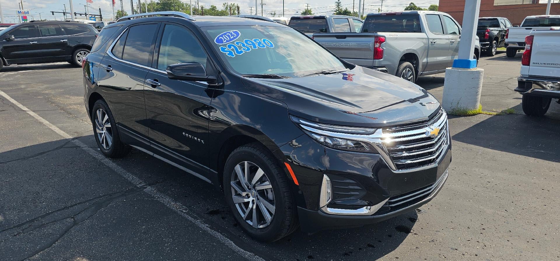 2023 Chevrolet Equinox Premier FWD