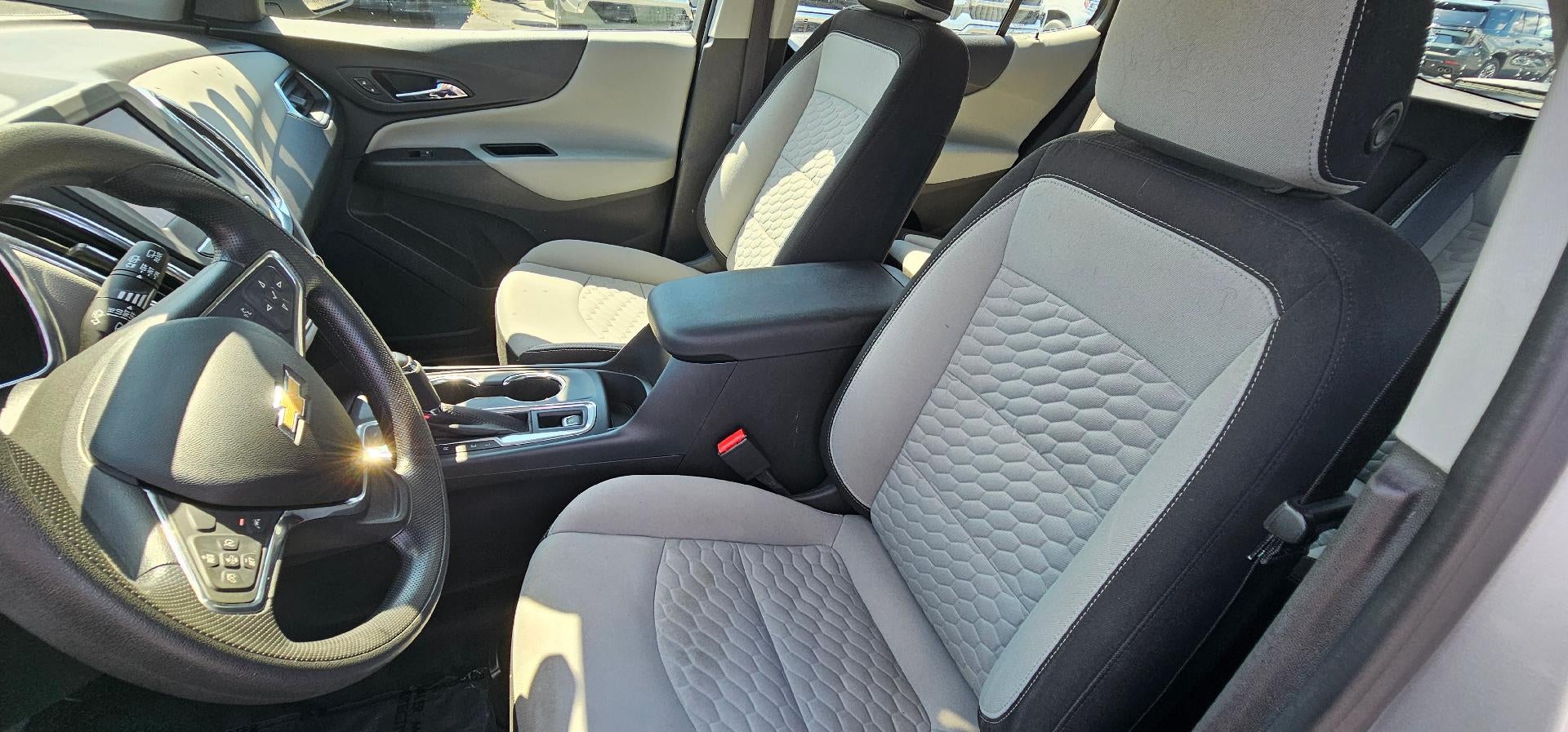2020 Chevrolet Equinox LS AWD