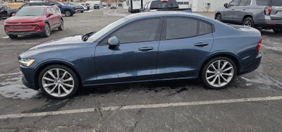 2021 Volvo S60 Momentum AWD