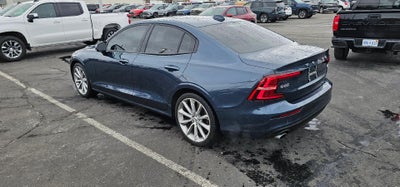 2021 Volvo S60 Momentum AWD