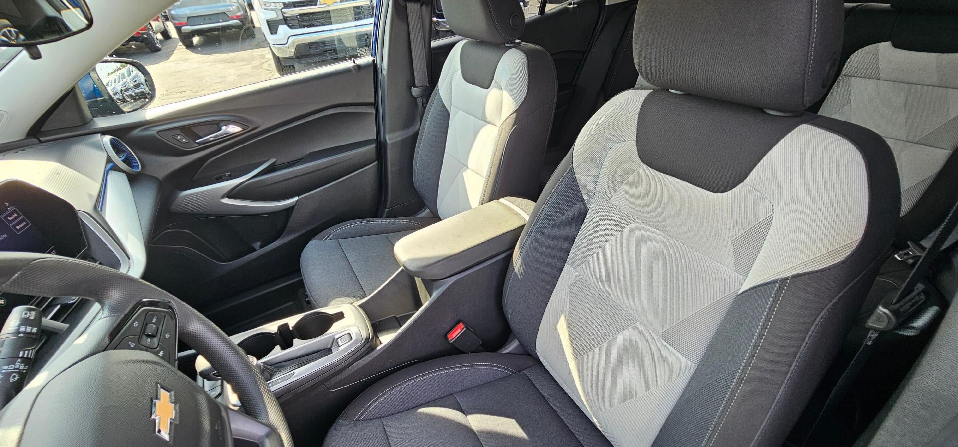 2024 Chevrolet Trax LS FWD