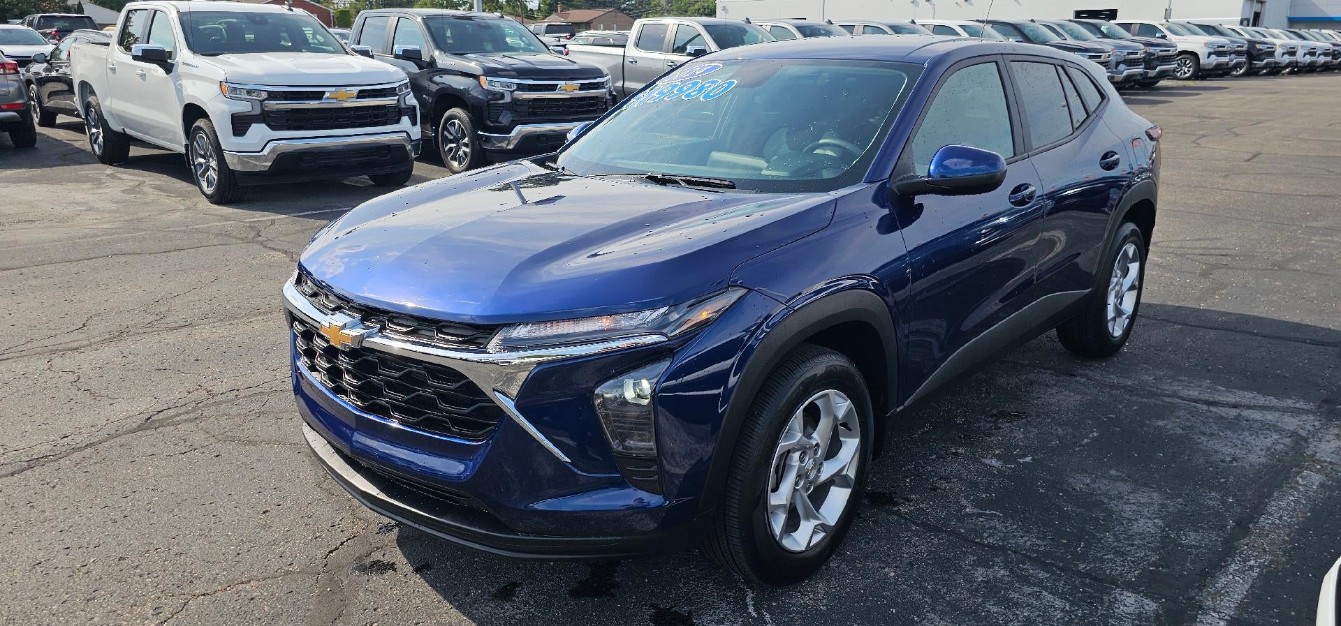 2024 Chevrolet Trax LS FWD