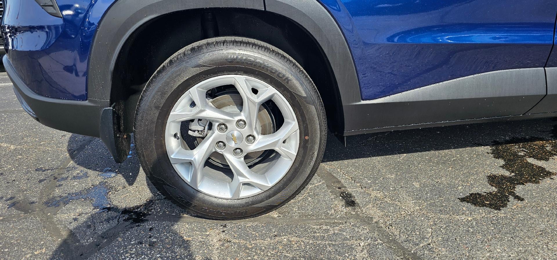 2024 Chevrolet Trax LS FWD