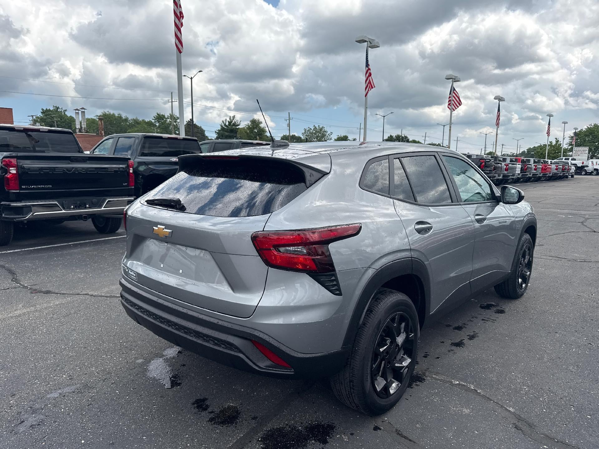 2024 Chevrolet Trax LS FWD