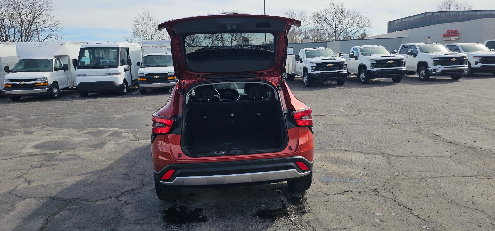 2024 Chevrolet Trax LT FWD