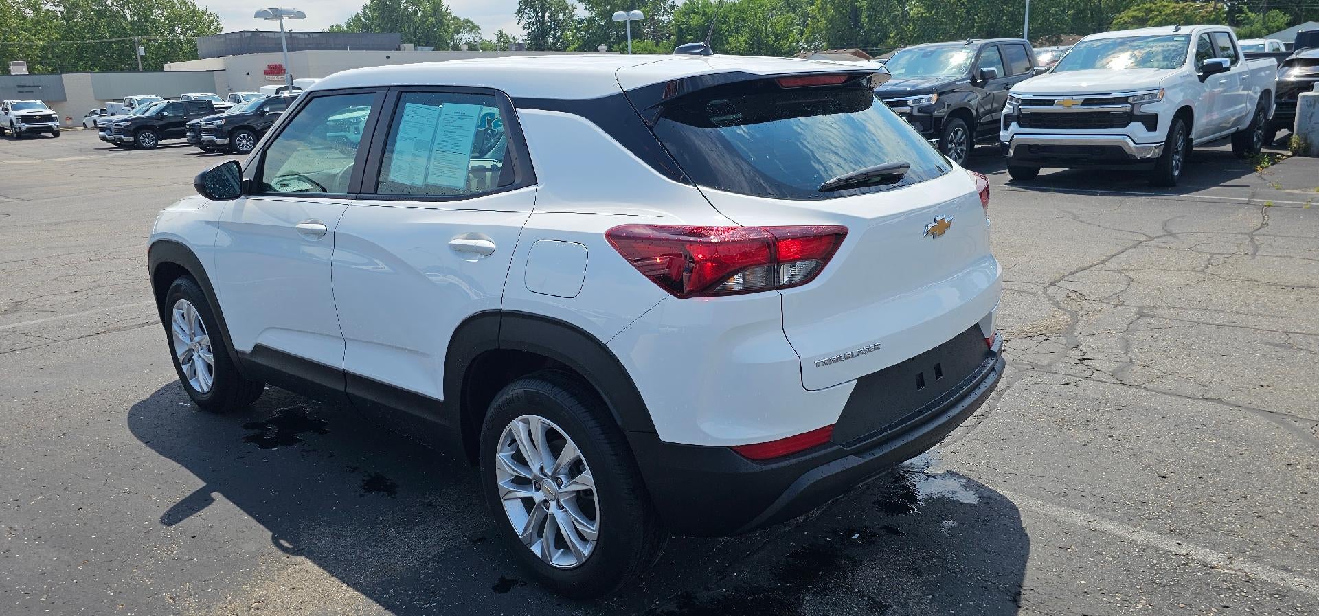 2023 Chevrolet Trailblazer LS FWD