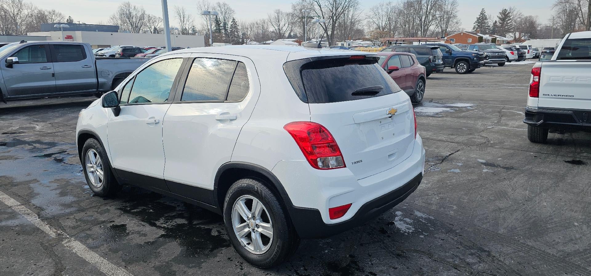2020 Chevrolet Trax LS FWD