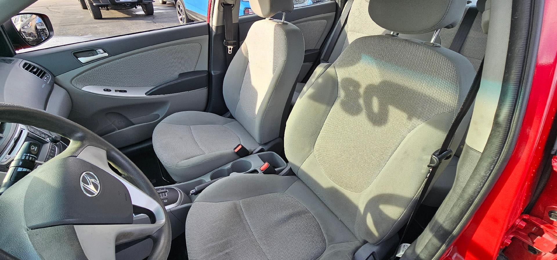 2014 Hyundai Accent GLS FWD